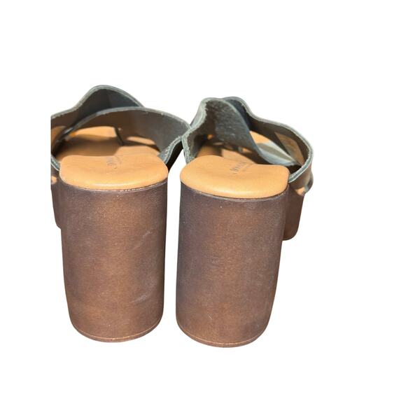 Donald Pliner Women's Yelena Nubuc Platform Sandals Olive size 7 - Picture 3 of 8